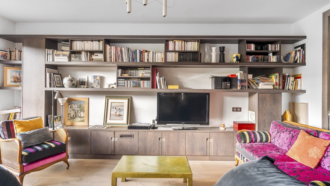 Photo of Livingroom in 19th Arrondissement