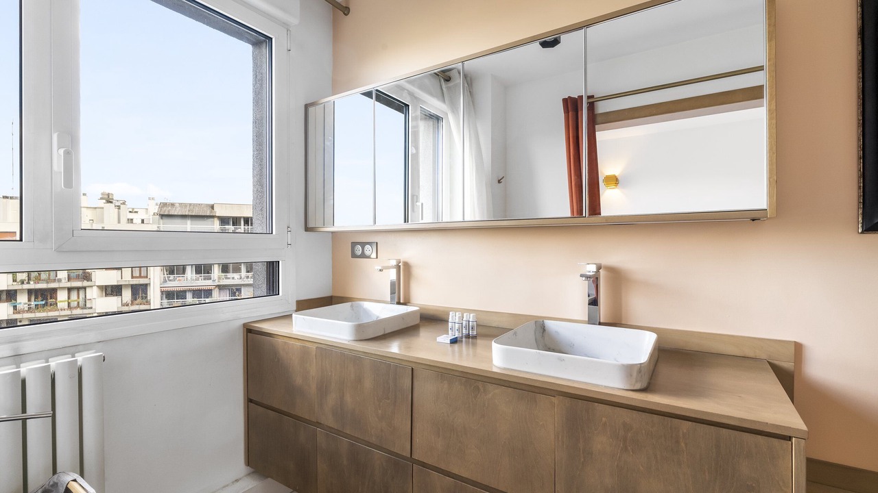 Photo of Bathroom in 19th Arrondissement