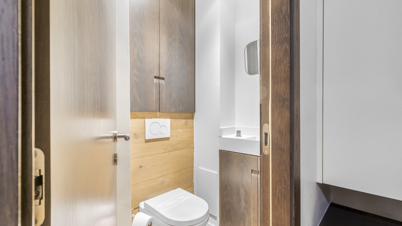 Photo of Bathroom in 19th Arrondissement