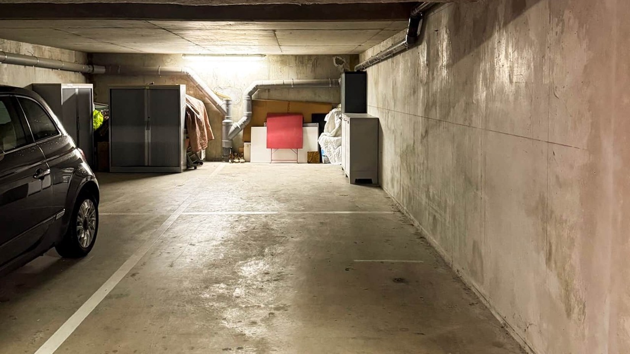 Photo of Others in Carros