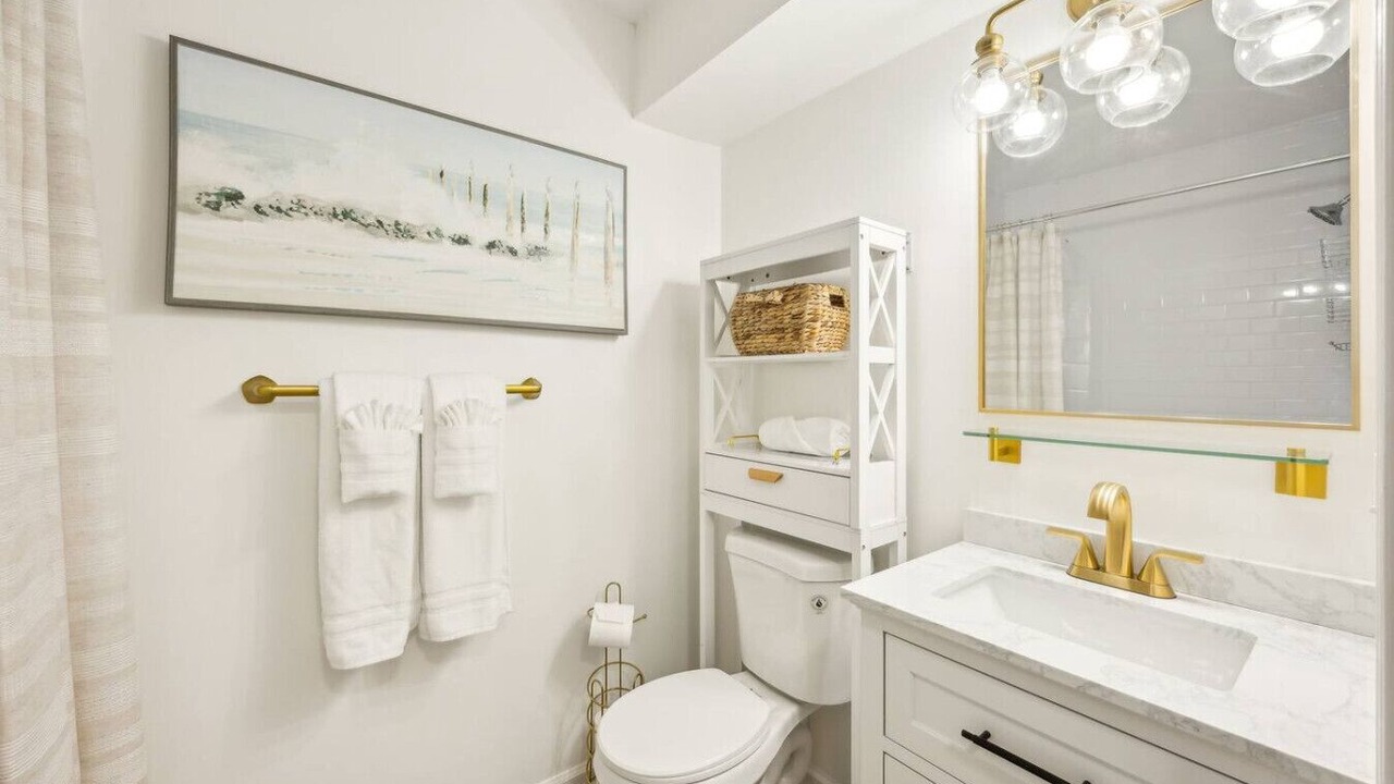 Photo of Bathroom in Sawgrass