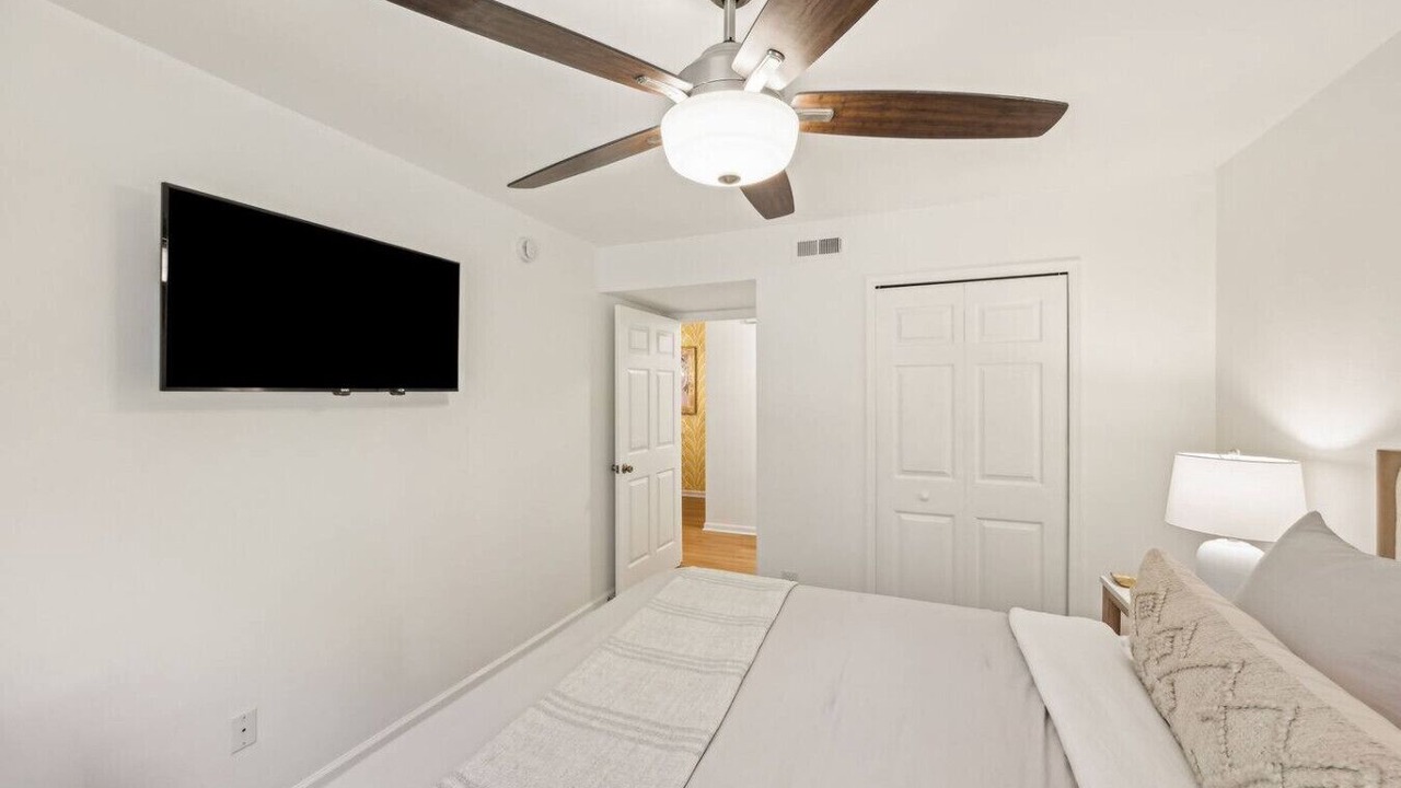 Photo of Bedroom in Sawgrass