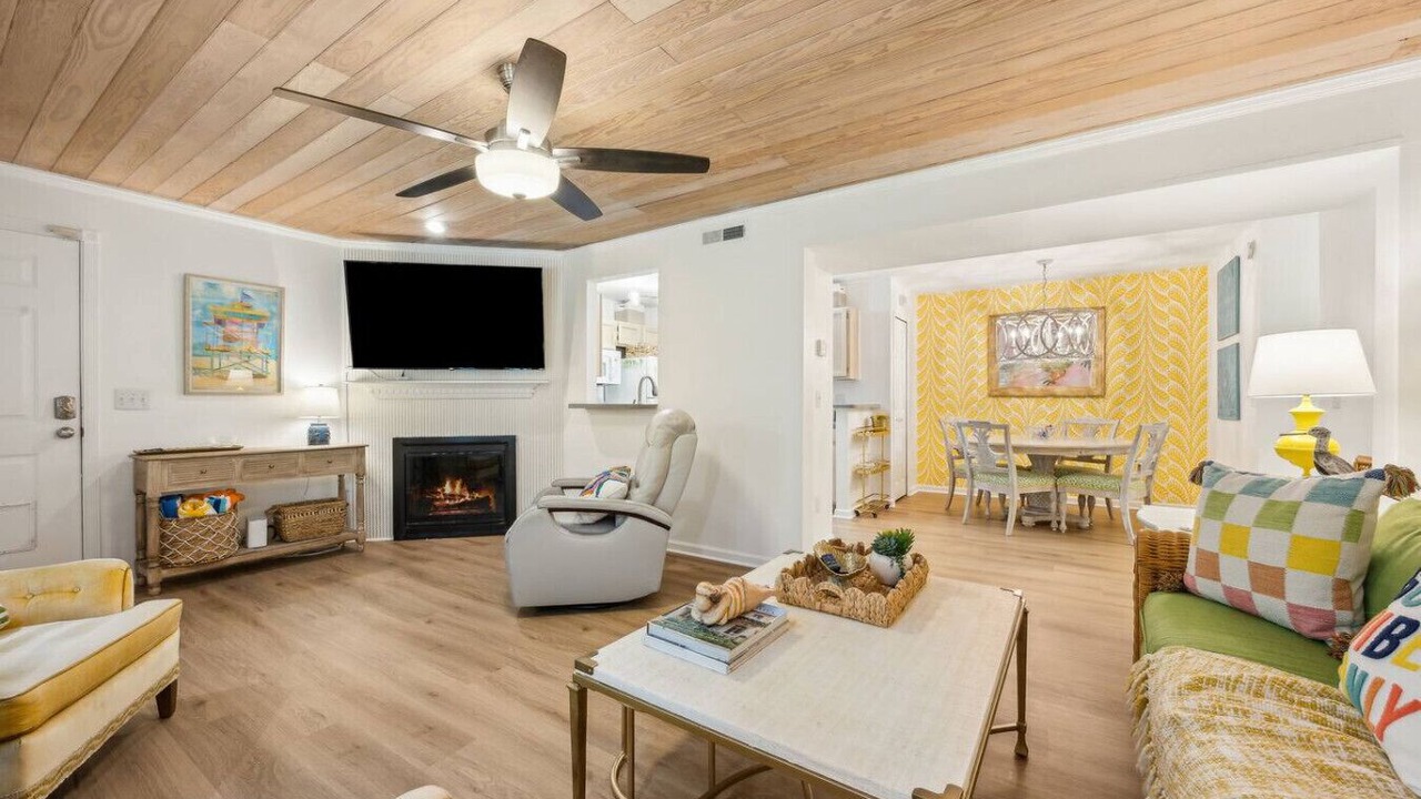 Photo of Livingroom in Sawgrass