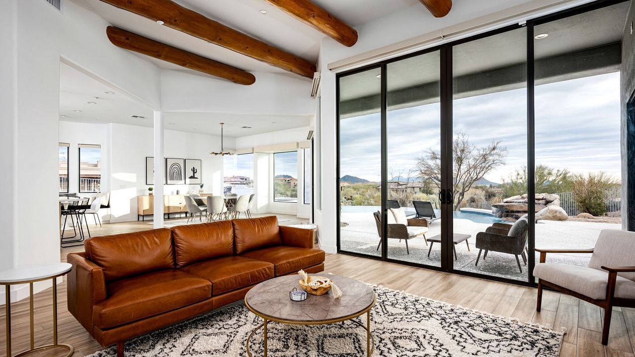 Photo of Livingroom in Pinnacle Peak