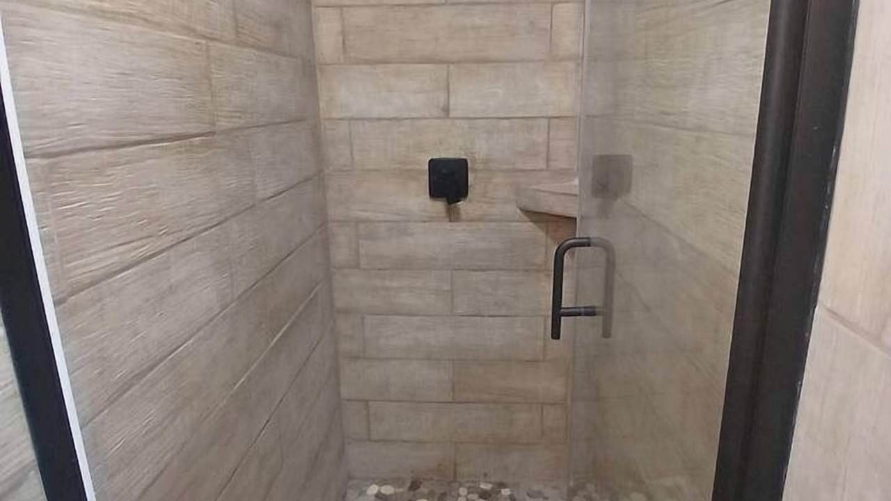 Photo of Bathroom in Plantersville