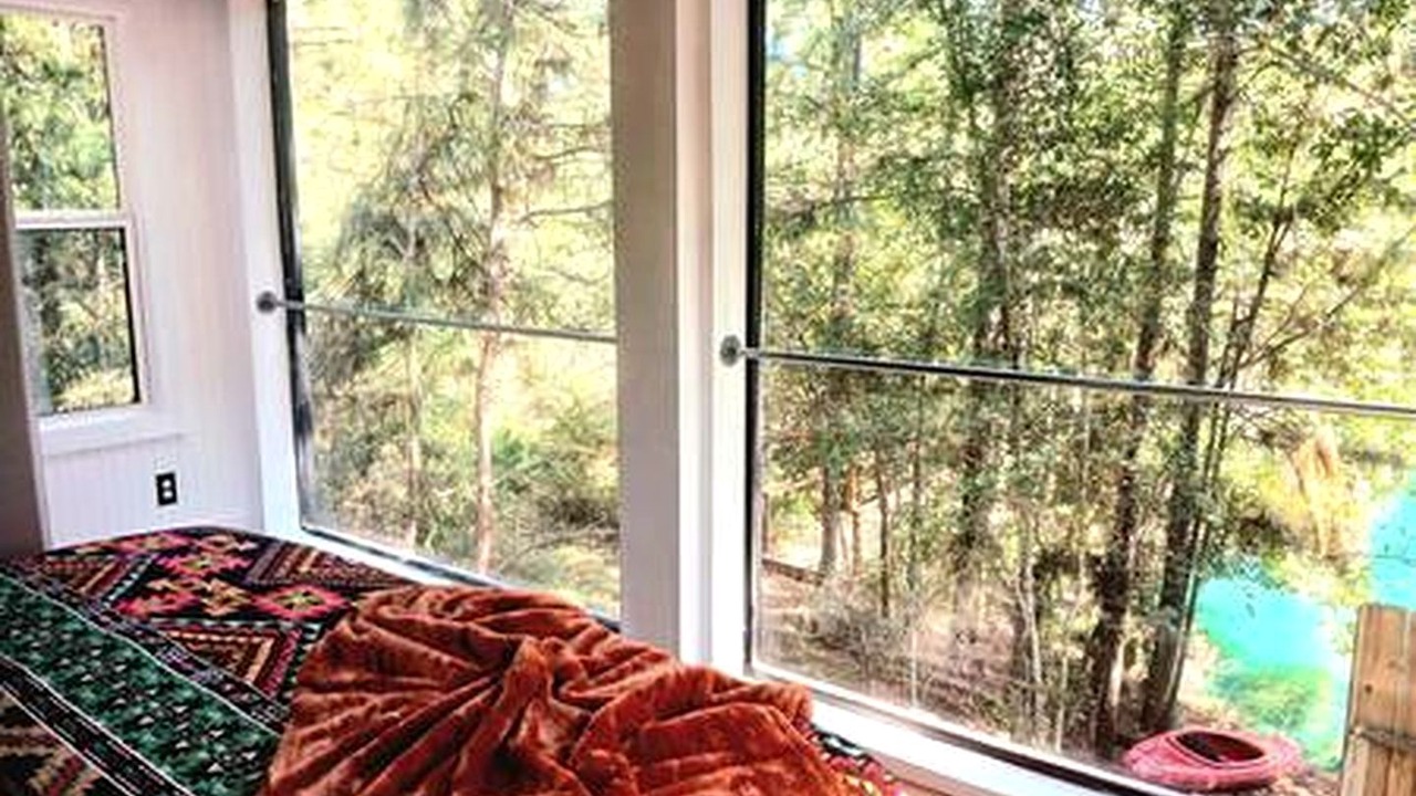 Photo of Bedroom in Waller