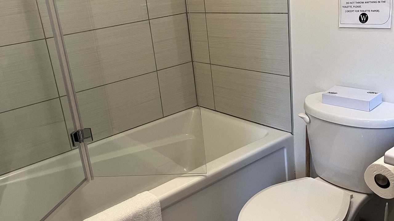 Photo of Bathroom in Sainte-Marguerite-du-Lac-Masson