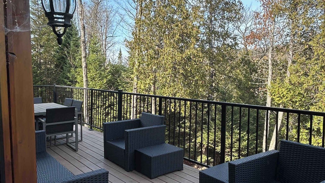 Photo of Outdoor in Sainte-Marguerite-du-Lac-Masson