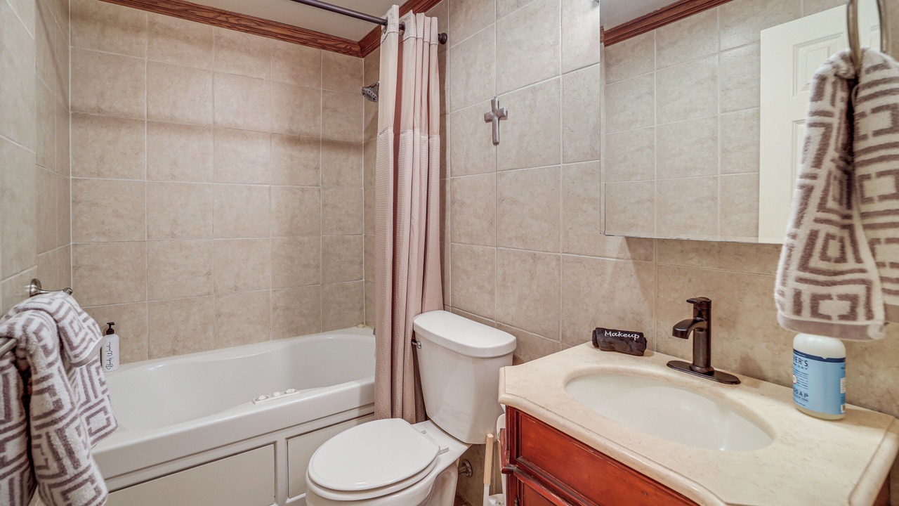 Photo of Bathroom in Bixby