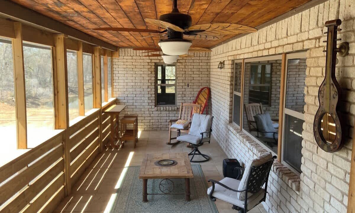 Photo of Patio Balcony in Medicine Park