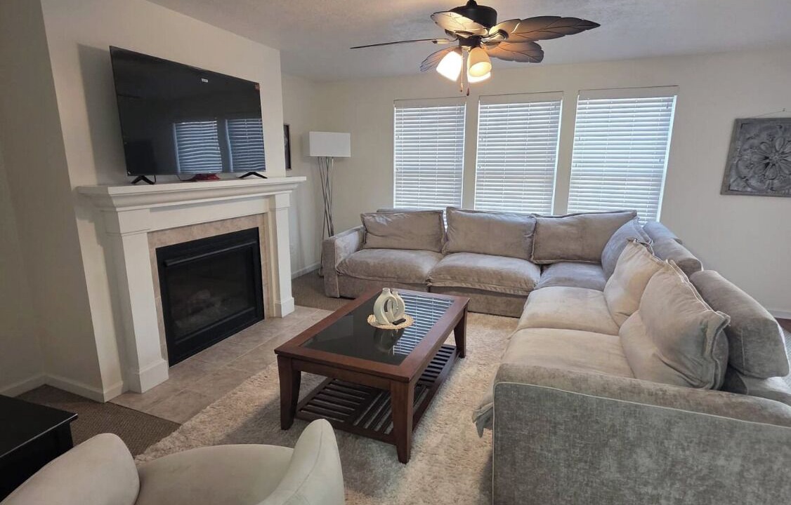 Photo of Livingroom in Reynoldsburg