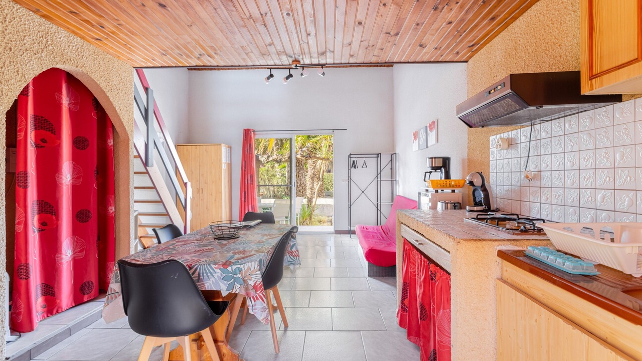 Photo of Kitchen in Roquefort-des-Corbieres
