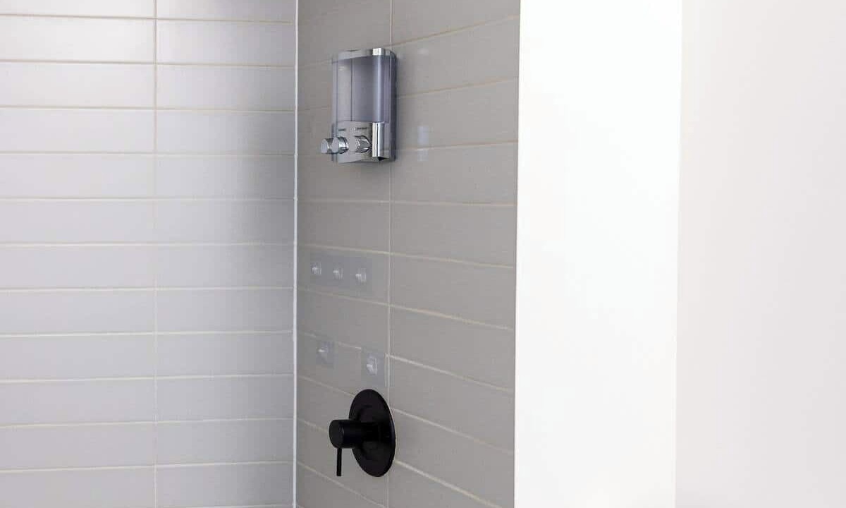 Photo of Bathroom in Harwood