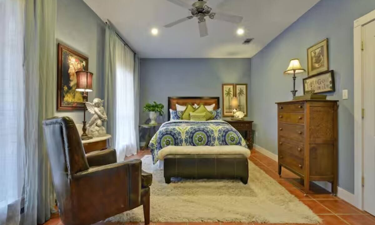 Photo of Bedroom in Kyle