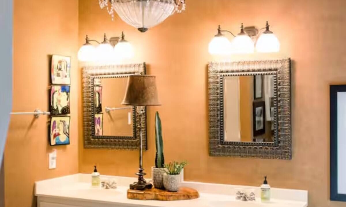 Photo of Bathroom in Kyle