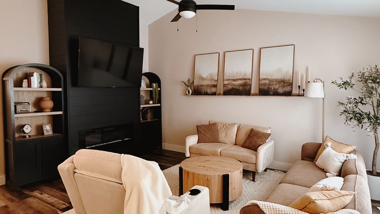 Photo of Livingroom in Menomonie