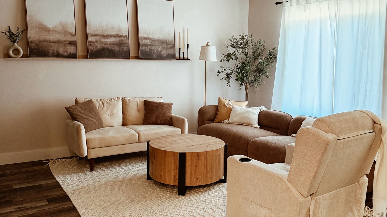 Photo of Livingroom in Menomonie