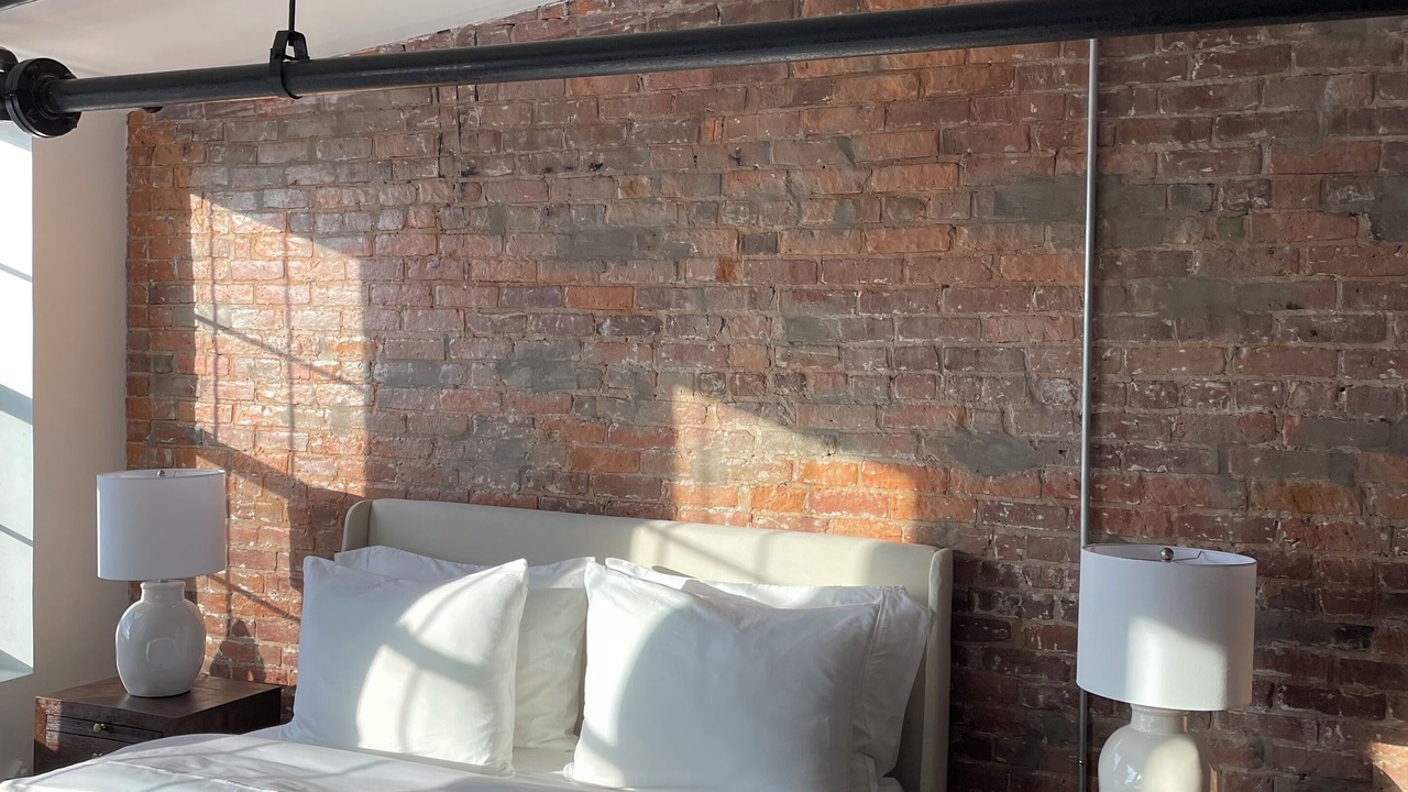 Photo of Bedroom in Utica