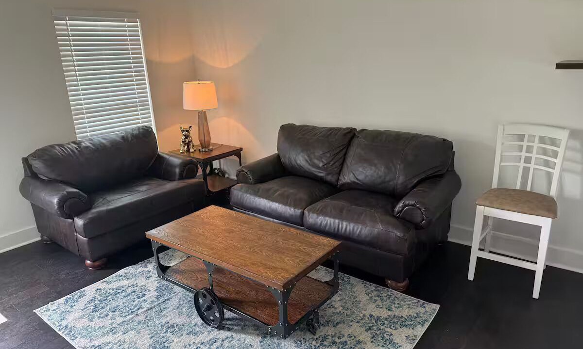 Photo of Livingroom in Baker