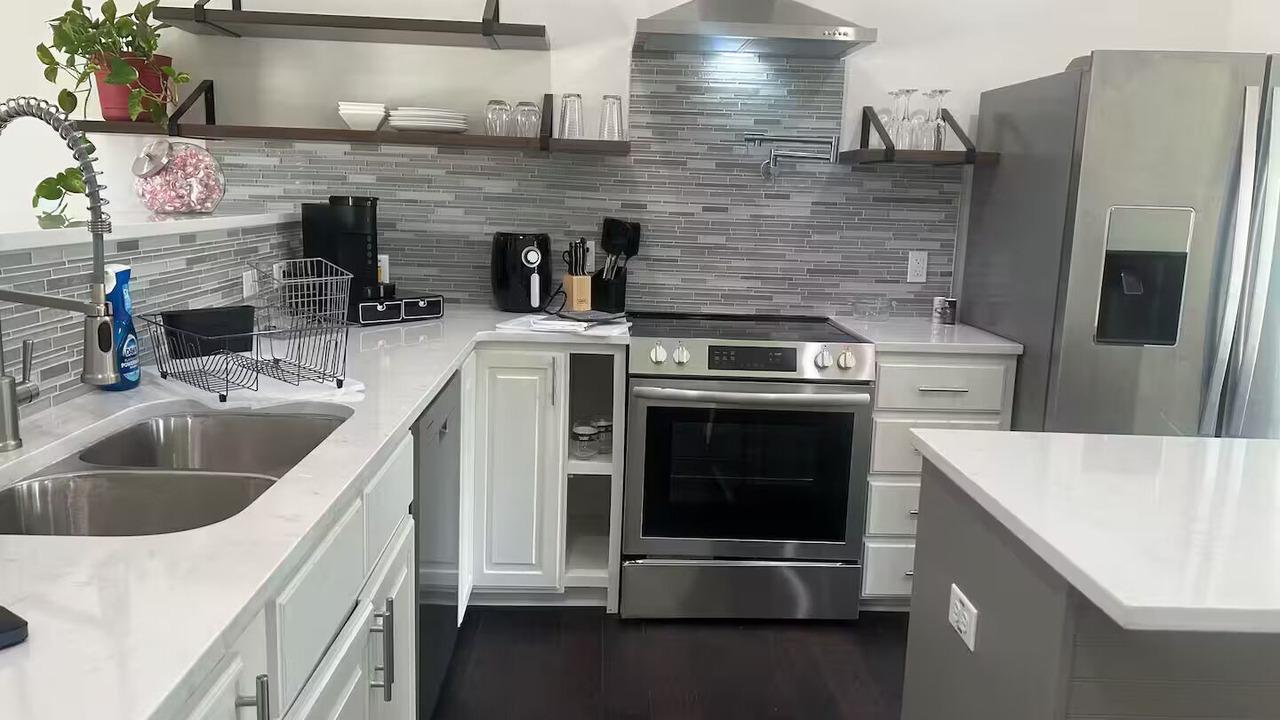 Photo of Kitchen in Baker