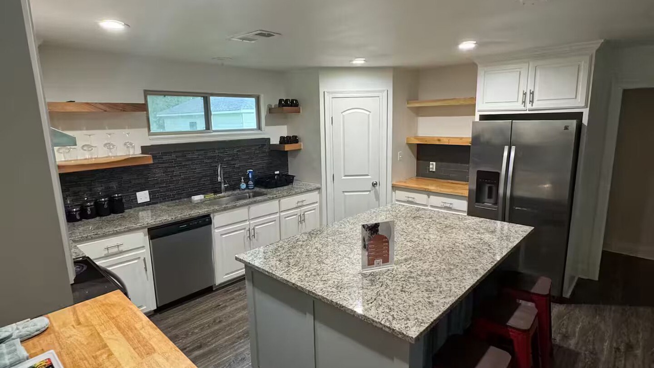 Photo of Kitchen in Baker