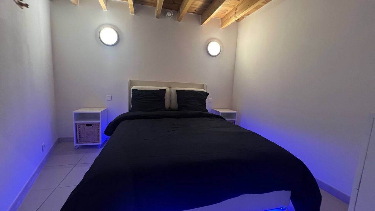 Photo of Bedroom in Pierrelatte