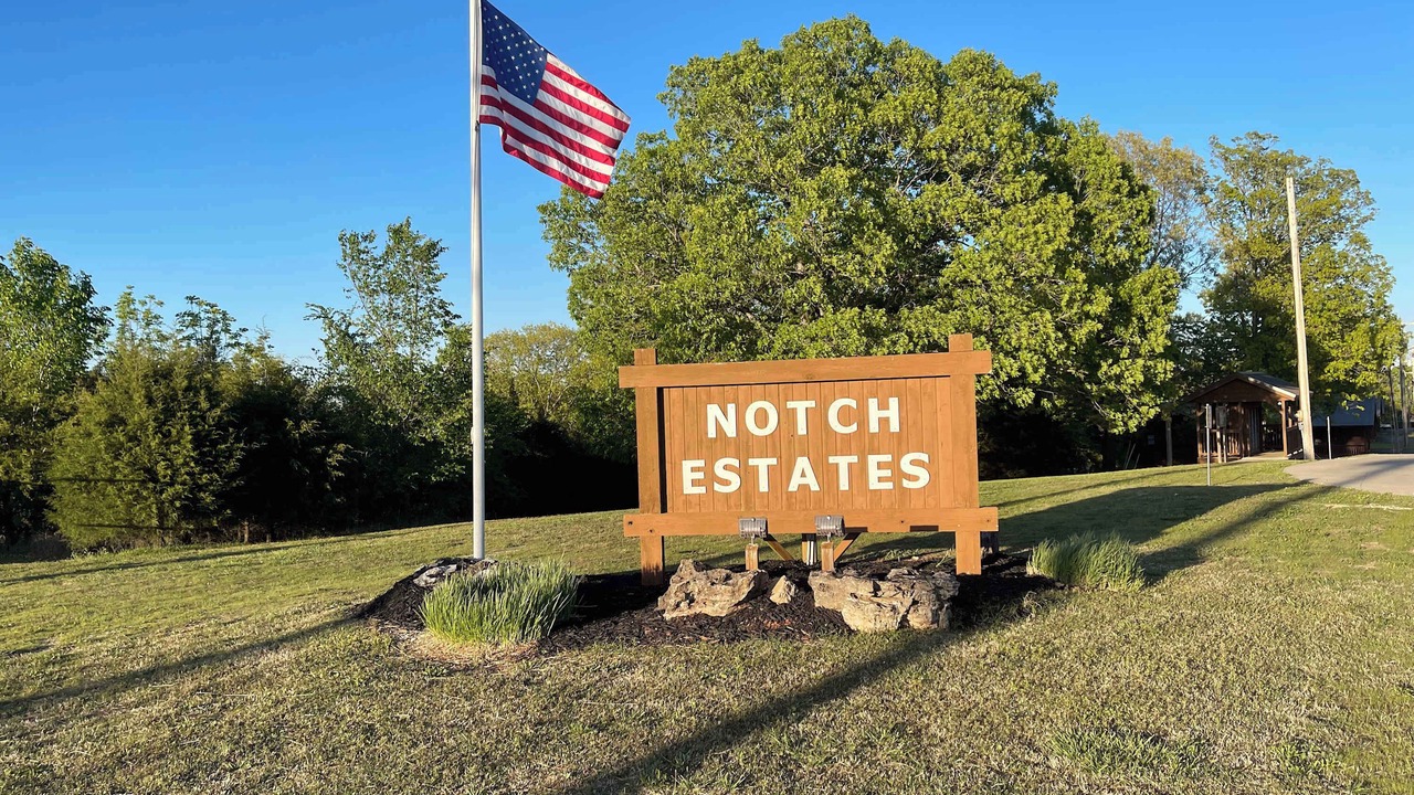 Photo of Others in Notch Estates