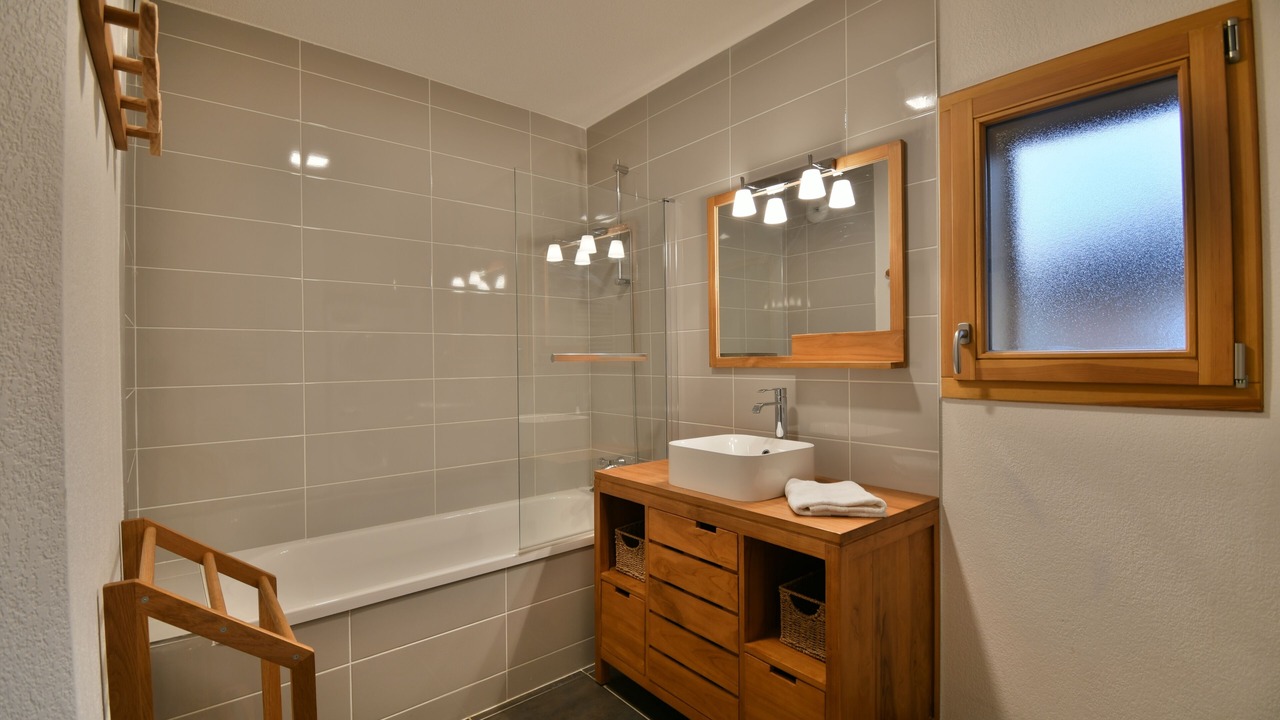 Photo of Bathroom in Saint-Jean-de-Sixt