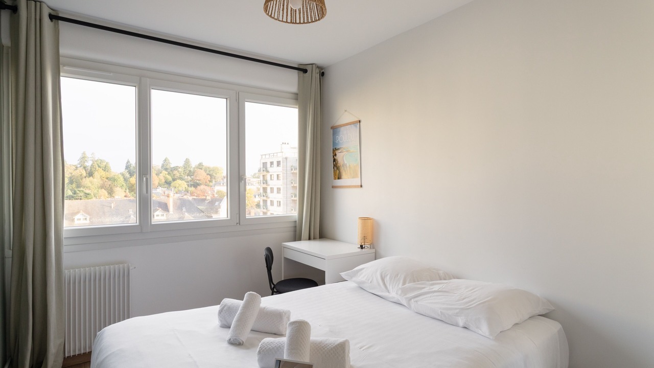 Photo of Bedroom in Saint-Helier