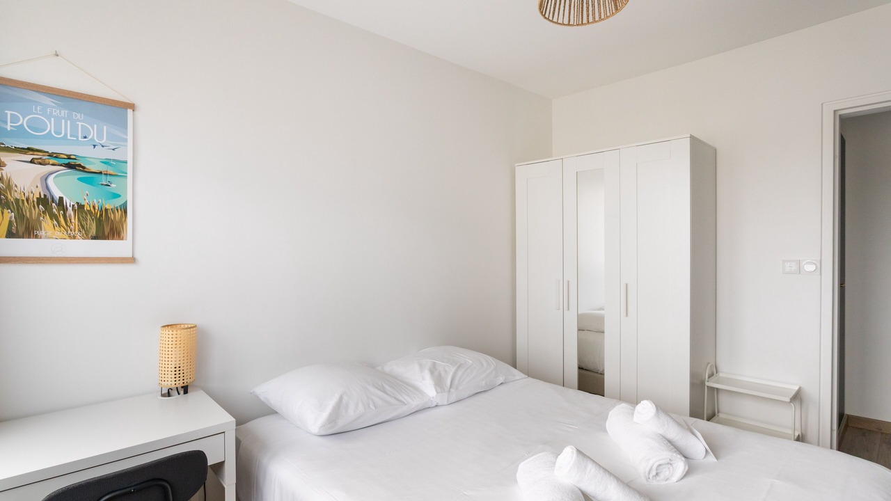 Photo of Bedroom in Saint-Helier