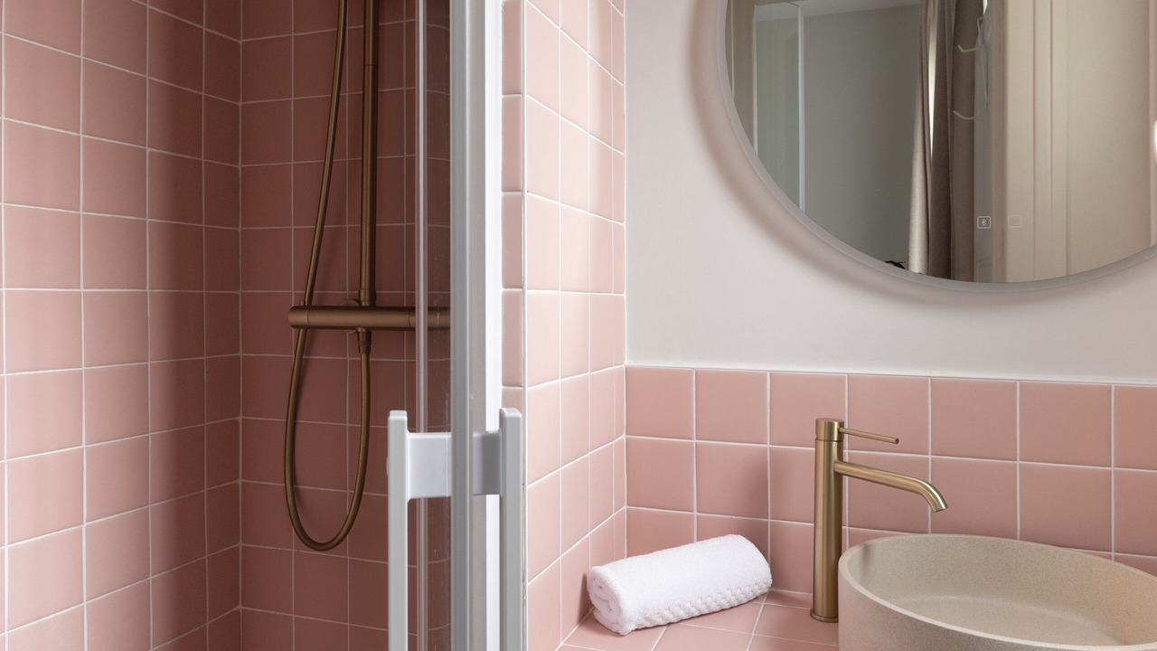 Photo of Bathroom in Saint-Helier