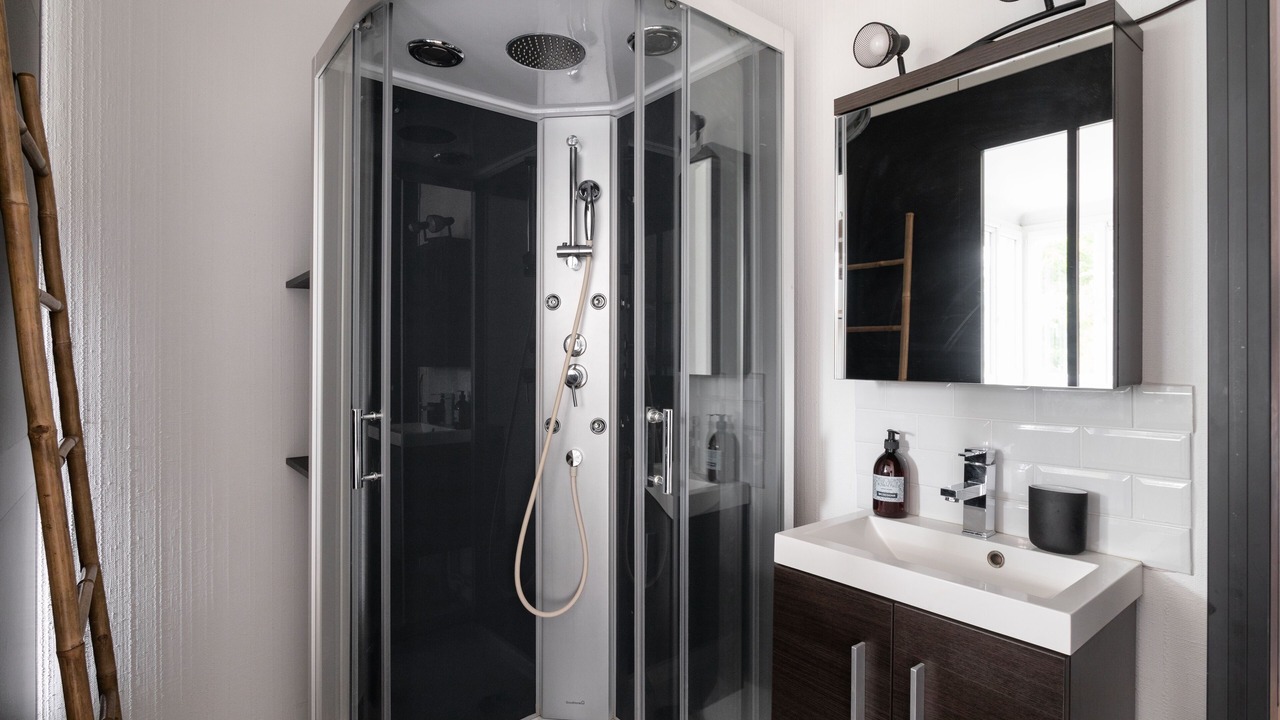 Photo of Bathroom in Saint-Jacques-de-la-Lande