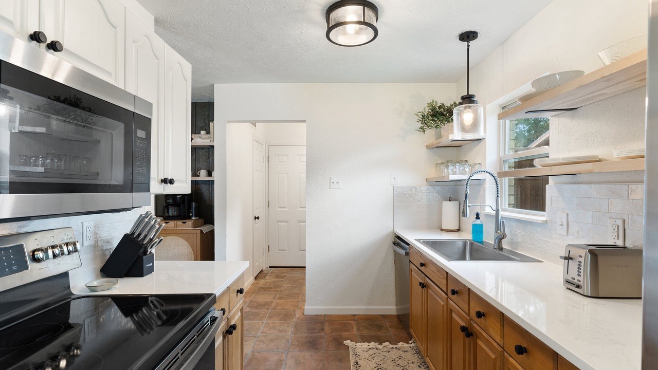 Photo of Kitchen in The Colony