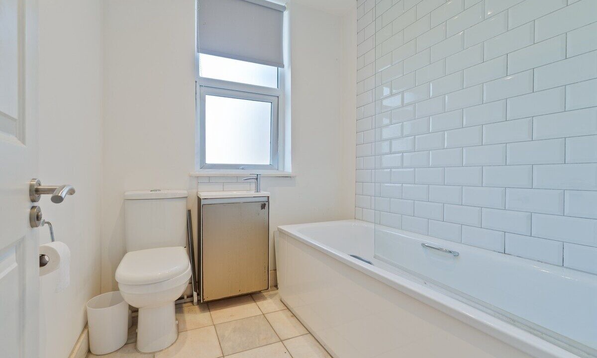 Photo of Bathroom in Thannington