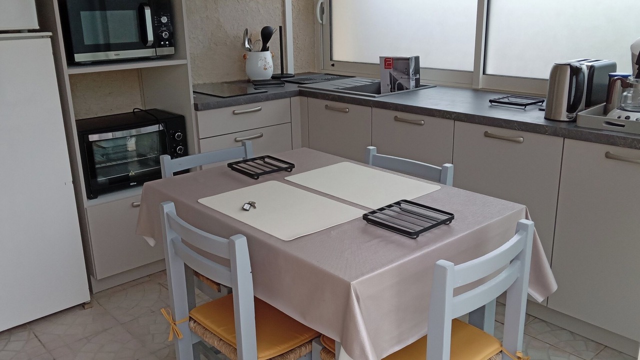 Photo of Kitchen in Port-des-Barques