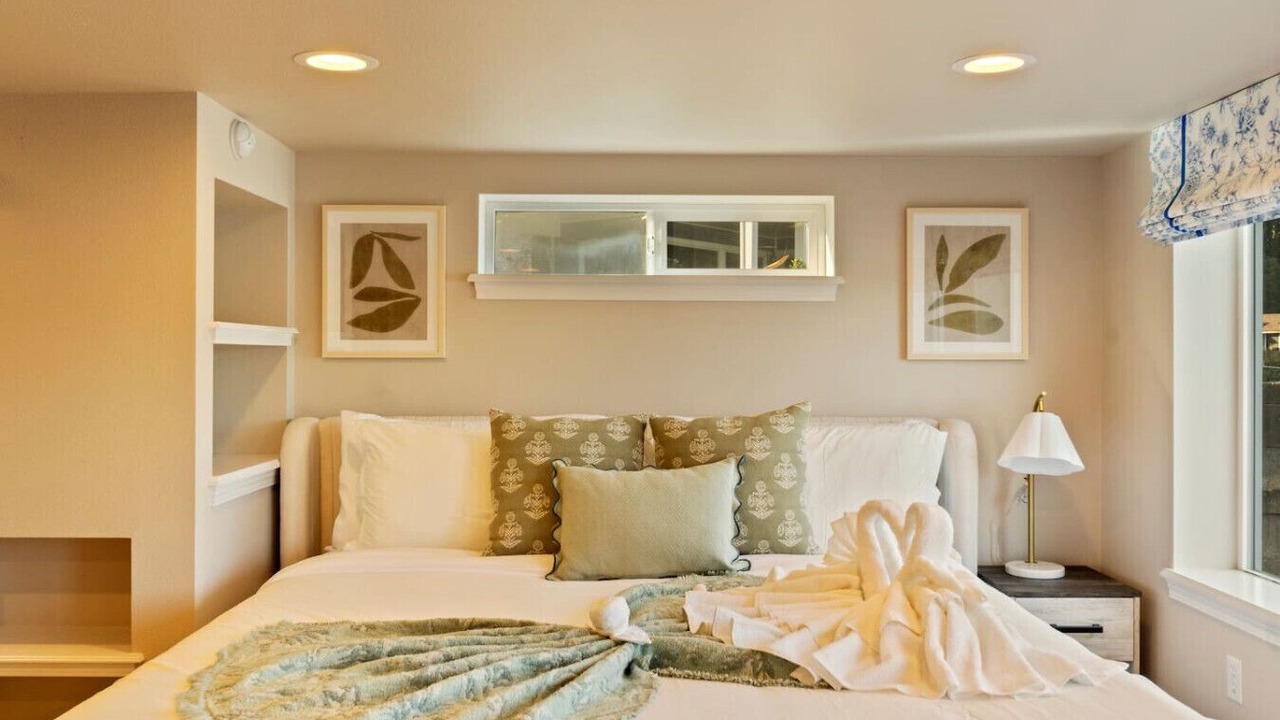 Photo of Bedroom in Fort Lewis