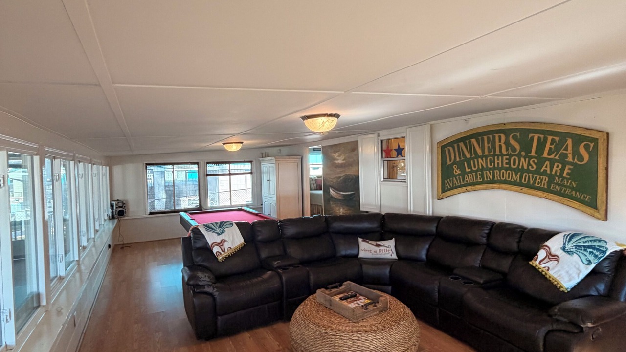 Photo of Others in Warwick