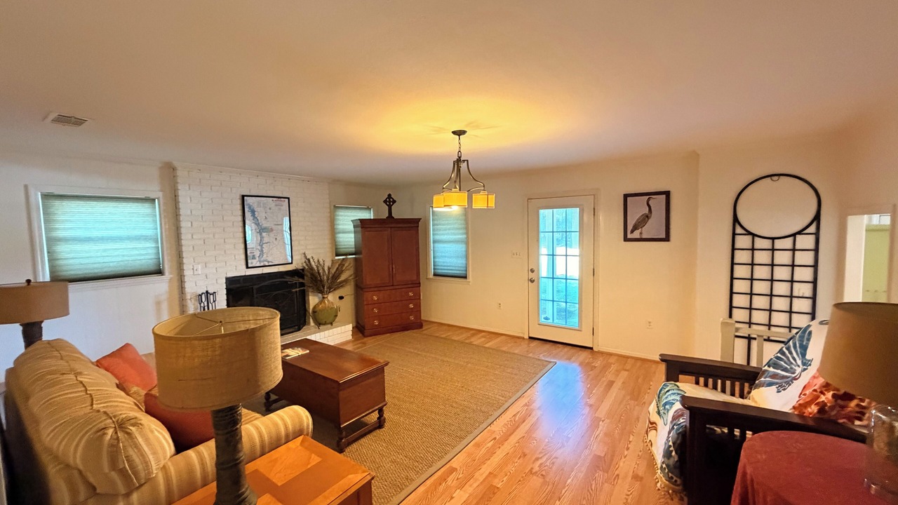 Photo of Livingroom in Warwick