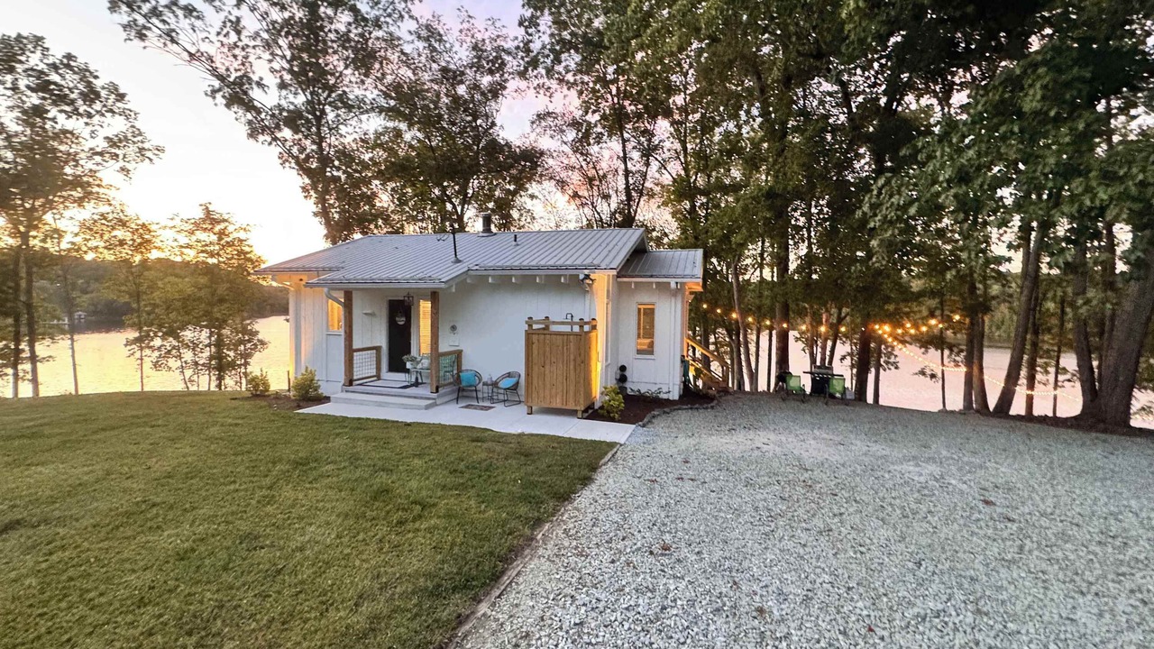 Photo of Outdoor in Leasburg