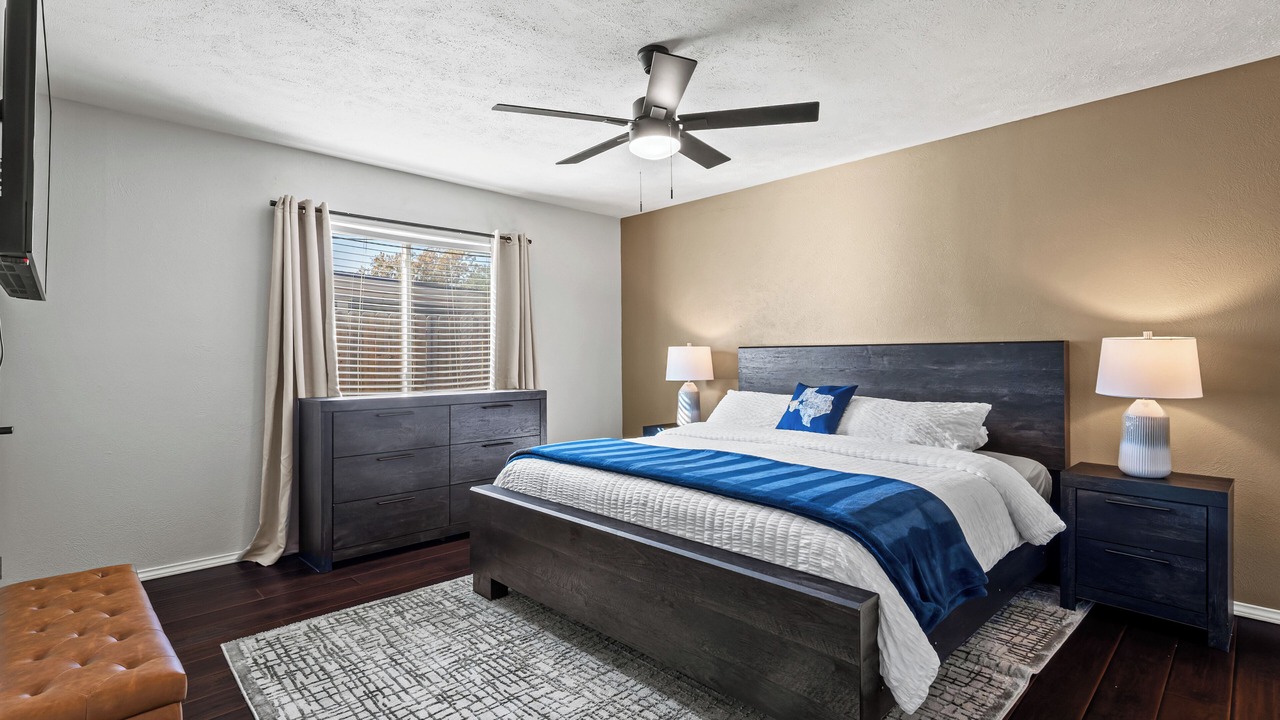 Photo of Bedroom in The Colony