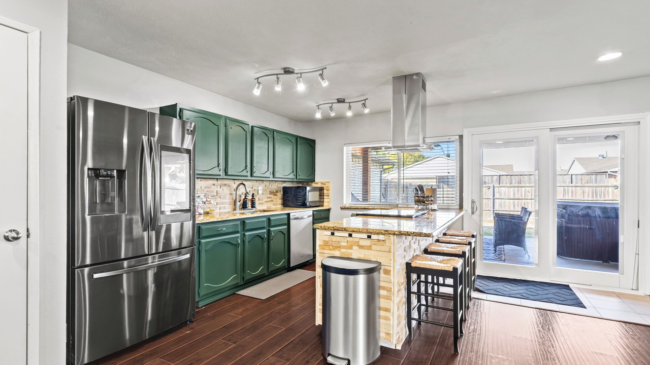 Photo of Kitchen in The Colony