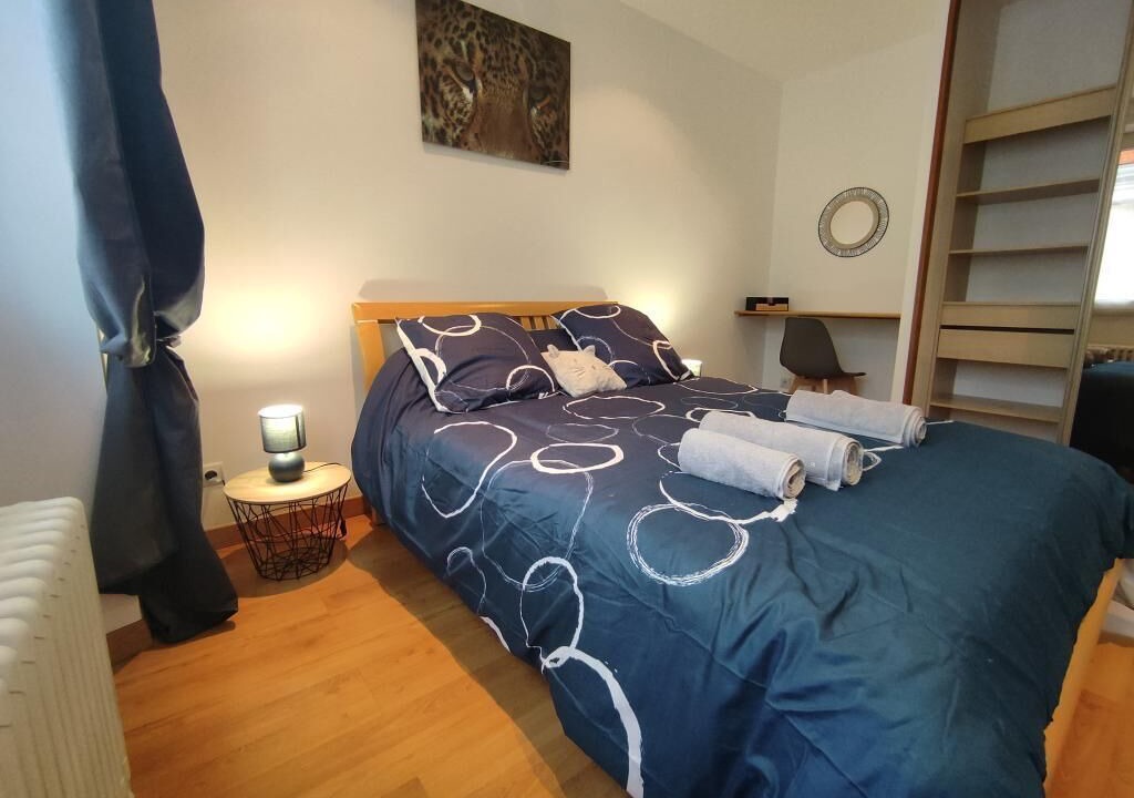 Photo of Bedroom in Issoudun