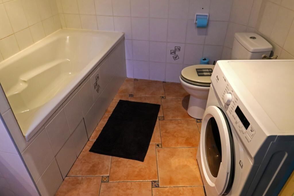 Photo of Bathroom in Issoudun