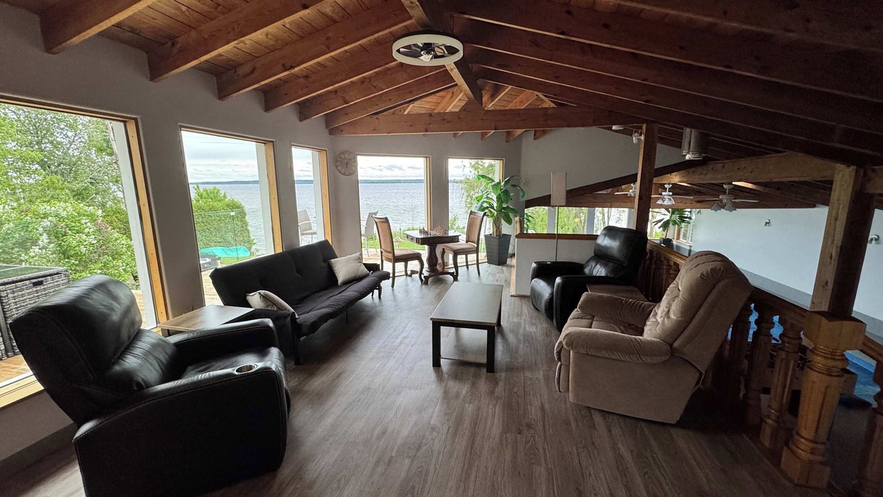 Photo of Livingroom in Saint-Placide