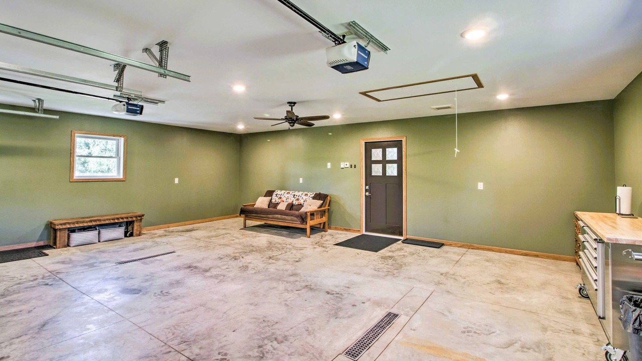 Photo of Livingroom in Brandon