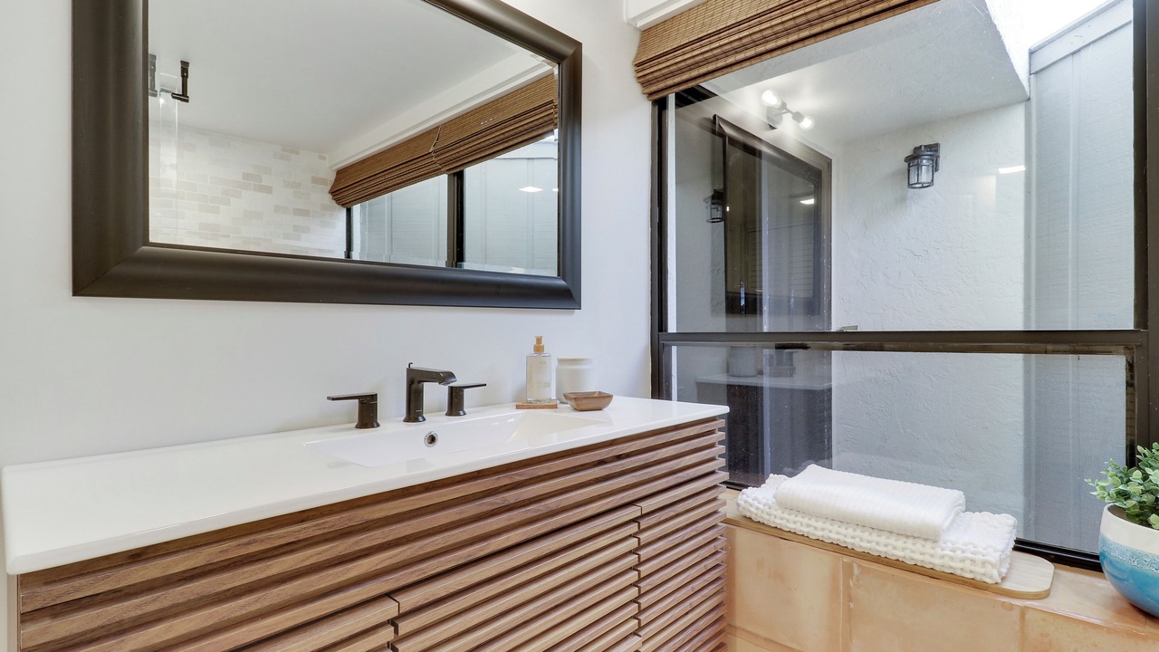 Photo of Bathroom in Jupiter