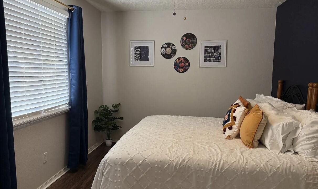 Photo of Bedroom in Albuquerque