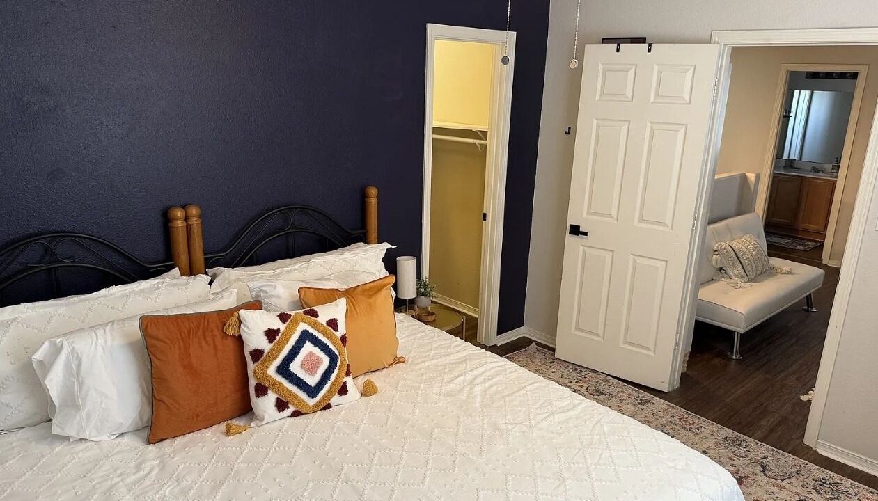 Photo of Bedroom in Albuquerque