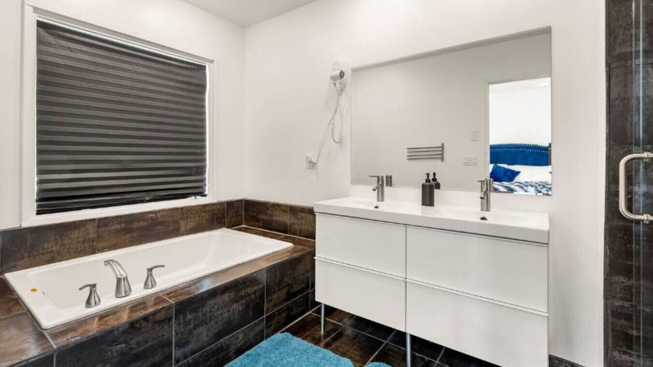 Photo of Bathroom in Home Park