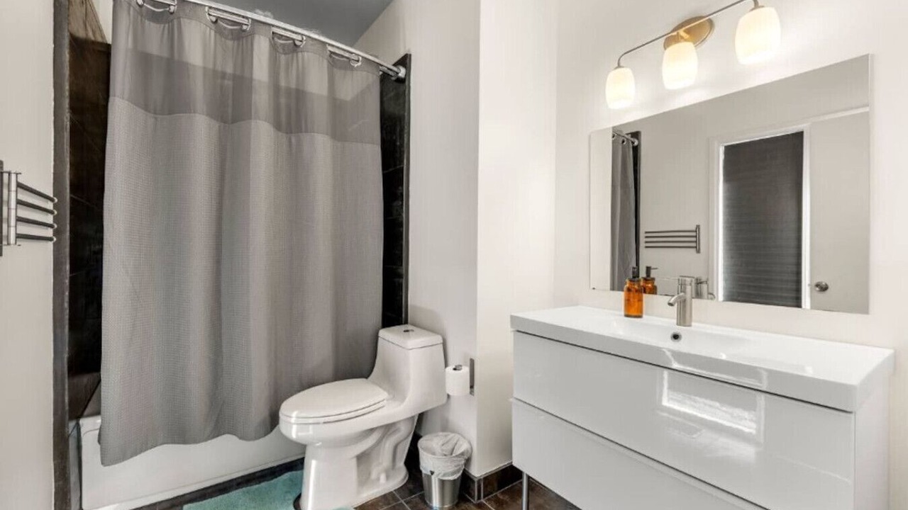 Photo of Bathroom in Home Park